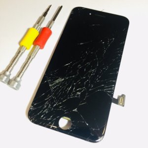 iPhone8 フロントパネル交換