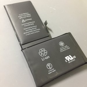 iPhoneXS バッテリー交換