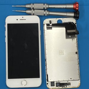 iPhone8 液晶交換