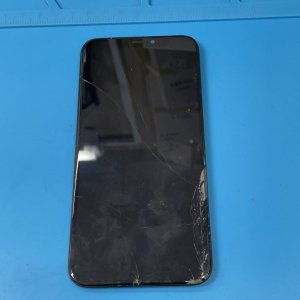 iPhoneXS 液晶交換修理