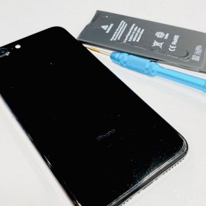 iPhone7plus バッテリー交換修理