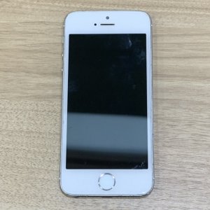 iPhone5 バッテリー交換