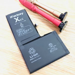 iPhoneX (アイフォンX) バッテリー交換 充電しても電源がすぐに落ちてしまう、バッテリーの持ちが短い など