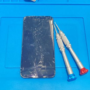 iPhone11Pro 液晶交換修理