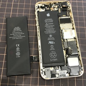iPhoneSE バッテリー交換