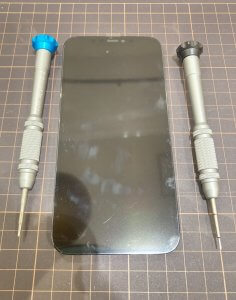 iPhone12 液晶交換修理