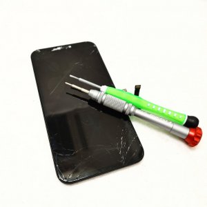 iPhone11 液晶交換