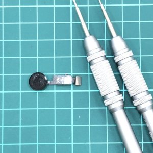 iPhone7 ホームボタン修理