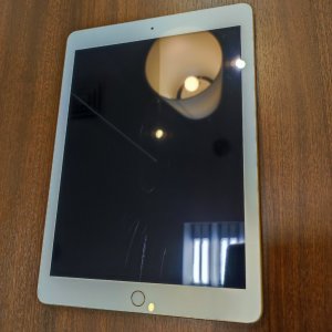 ipad5 ライトニング交換