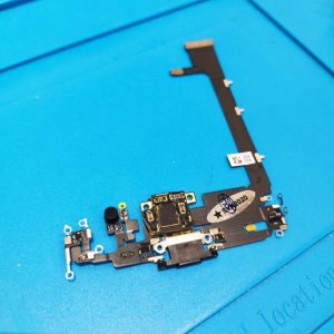 iphone11ProMax ライトニング交換