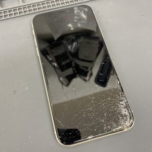 iPhone11 点検