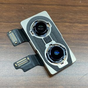 iPhoneXS アウトカメラ交換