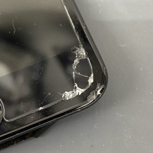 iPhone8 フロントパネル交換