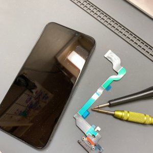 iPhoneX ライトニング修理