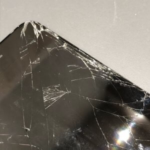 iPhoneXR フロントパネル交換