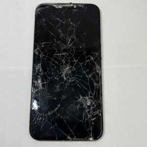 iPhone 11 フロントパネル交換