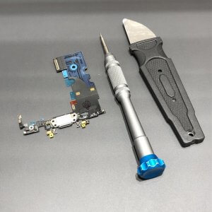 iPhone8 ライトニング修理