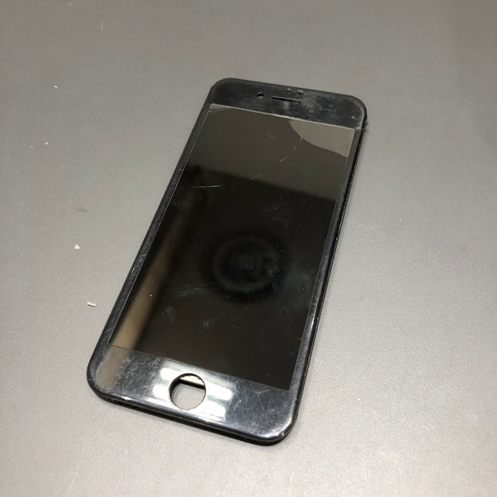 iPhone8 フロントパネル交換