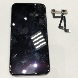 iPhone11ProMax インカメラ交換