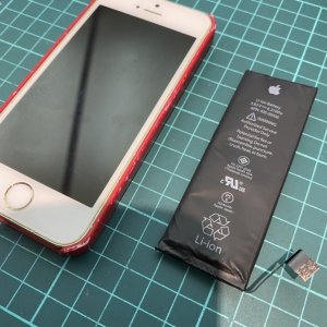 iPhoneSE バッテリー交換