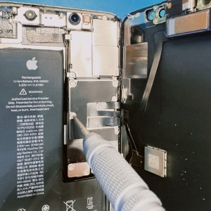 iPhoneXS バッテリー交換