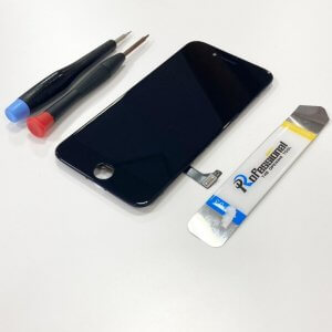 iPhoneSE2 液晶交換 ブラックアウト 画面映らない