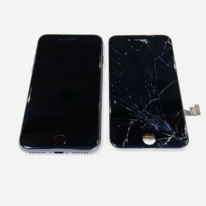 iPhoneSE2 液晶交換 画面映らない ヒビ割れ バキバキ 液晶漏れ 縦線