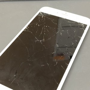 iPhone 6S Plus フロントパネル交換