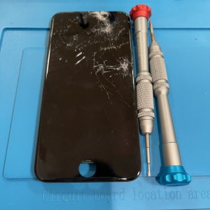 iPhoneSE2 パネル交換