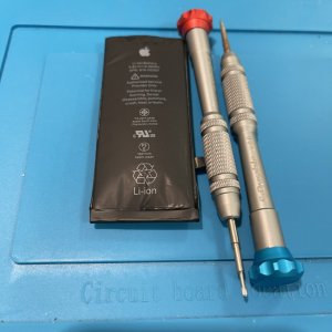 iPhone8 バッテリー交換