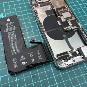 iPhone11Pro バッテリー交換
