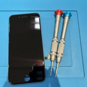 iPhoneSE2 パネル交換