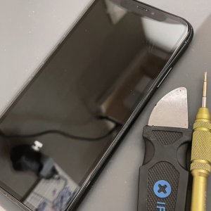 iPhoneXR フロントパネル交換