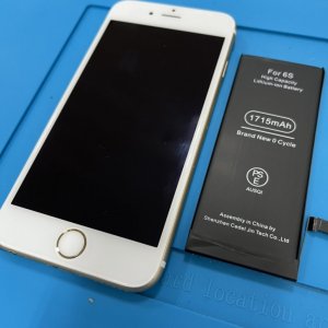 iPhone修理6s バッテリー交換