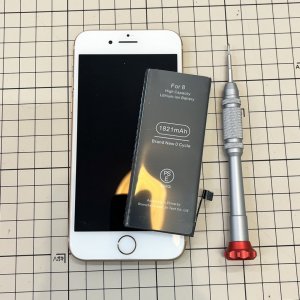 iPhone8 バッテリー交換