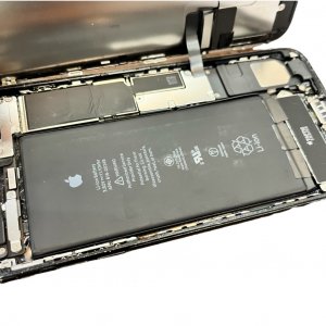 iPhone8Plus バッテリー交換