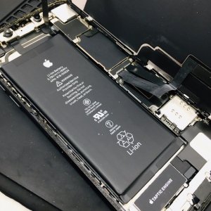 iPhoneXR バッテリー交換