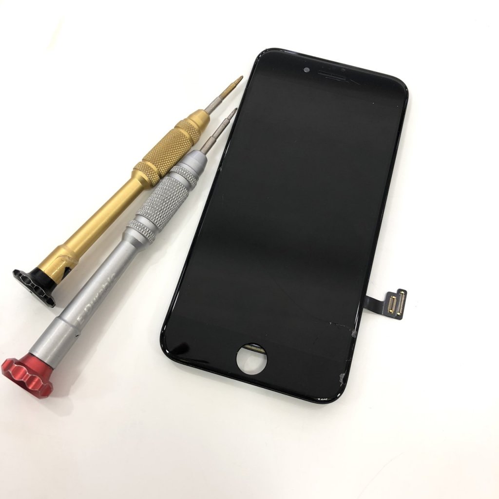 iPhone7Plus 液晶交換
