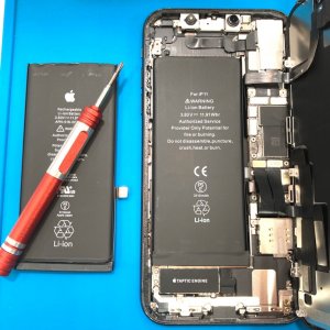 iPhone11 バッテリー交換
