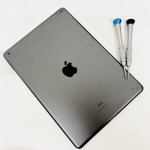 iPad7 バッテリーの交換修理