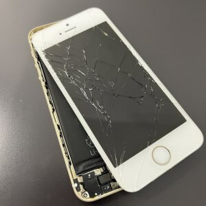 iPhone5-SE フロントパネル交換