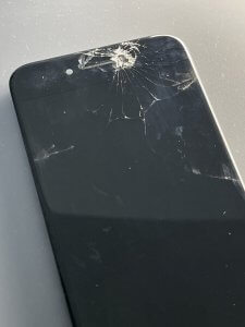 iPhone8 フロントパネル交換