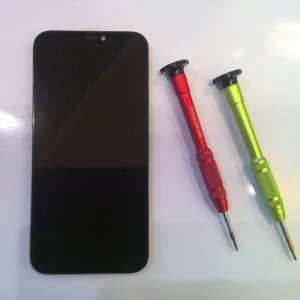 iPhone12パネル交換