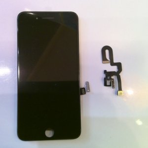 iPhone7Plus液晶＋近接センサー交換