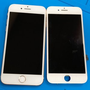 iPhone8 パネル交換