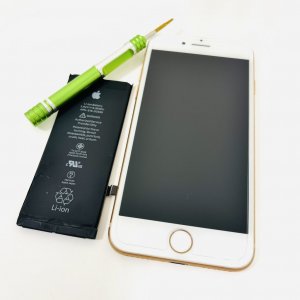 iPhone8 バッテリー交換修理