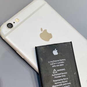 iPhone6 バッテリー交換