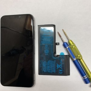 iPhoneXS バッテリー交換