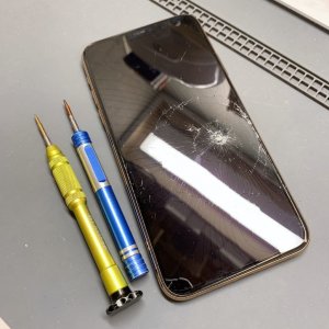 iPhone11 Pro 液晶交換