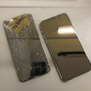 iPhone11Pro パネル交換